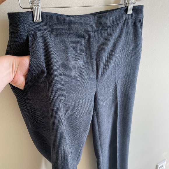 Size 6 Jones New York Grey Plaid Pants - Picture 5 of 17